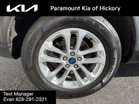 Used 2022 Ford Escape SE w/ Convenience Package image 9