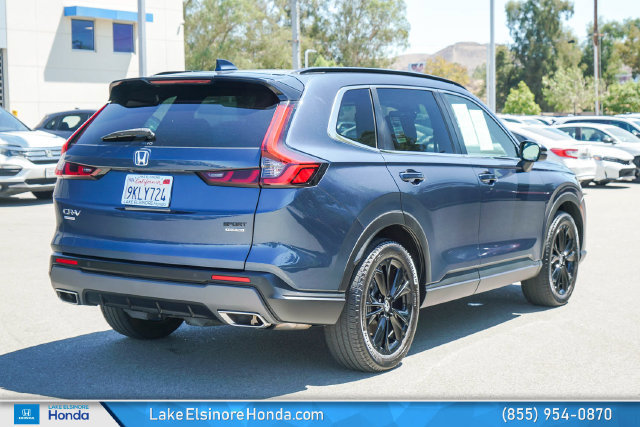 Used 2024 Honda CR-V Sport Touring image 9