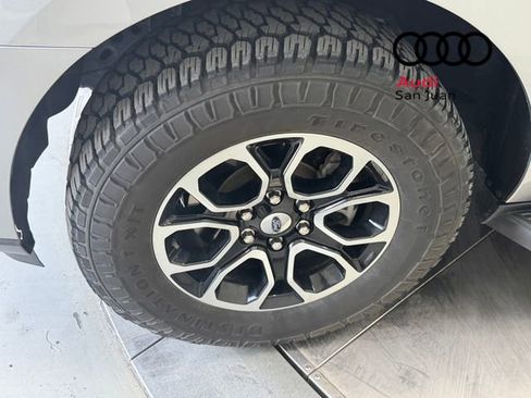 Used 2024 Ford Expedition XLT AWD/4WD image 5