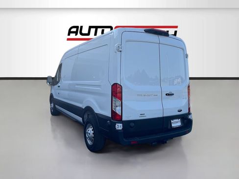 Used 2024 Ford Transit 250 148 Medium Roof Extended AWD image 5