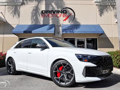 Used 2025 Audi RS Q8 performance