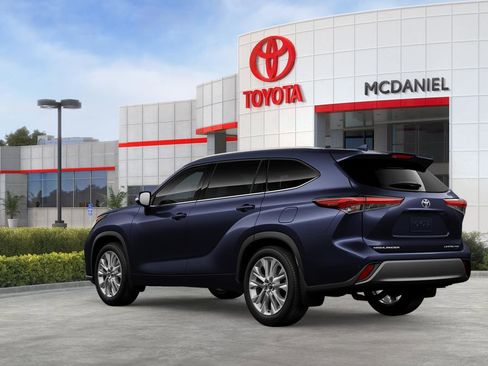 New 2026 Toyota Highlander Limited AWD/4WD image 57