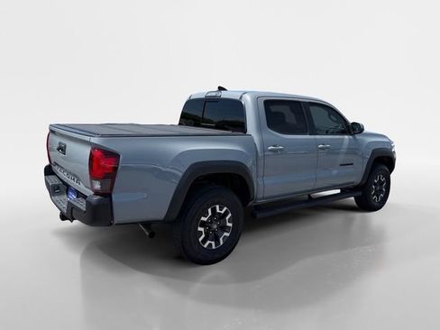 Used 2019 Toyota Tacoma TRD Off-Road RWD image 6