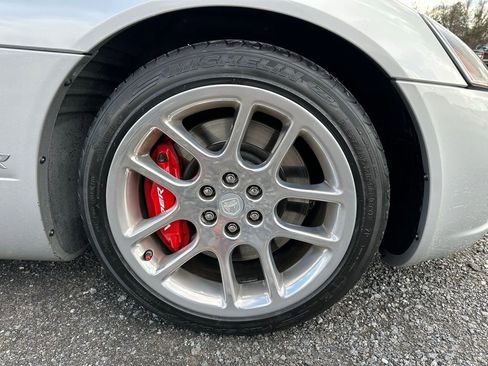 Used 2005 Dodge Viper SRT-10 RWD image 17