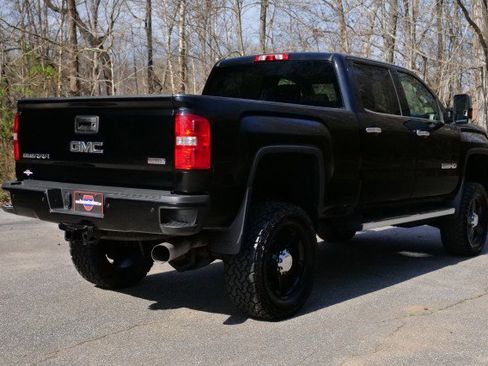 Used 2017 GMC Sierra 2500 SLT image 22