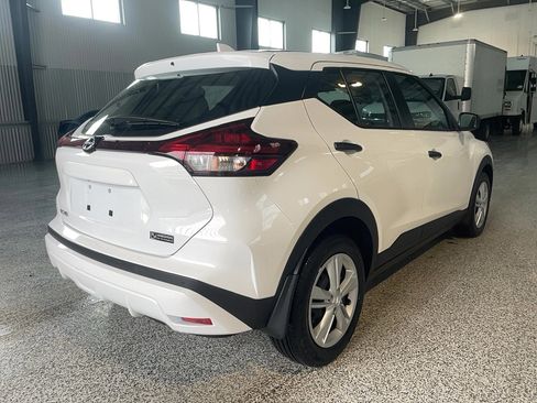 Used 2024 Nissan Kicks S FWD image 14
