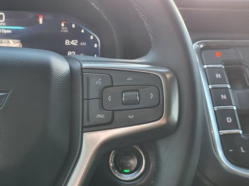 Used 2023 Chevrolet Suburban Z71 w/ Luxury Package AWD/4WD image 29