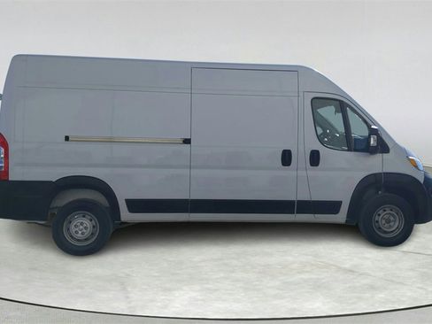 Used 2023 RAM ProMaster 2500 image 7