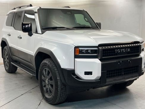 Certified 2026 Toyota Land Cruiser w/ Premium Package AWD/4WD image 8