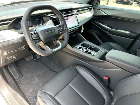 New 2026 Jeep Cherokee Limited AWD/4WD image 18