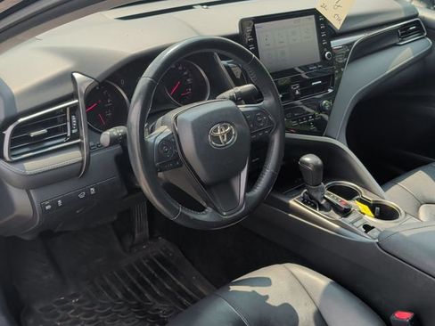 Used 2022 Toyota Camry XSE FWD image 12