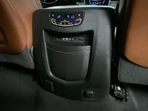 Used 2016 Cadillac Escalade Premium image 39