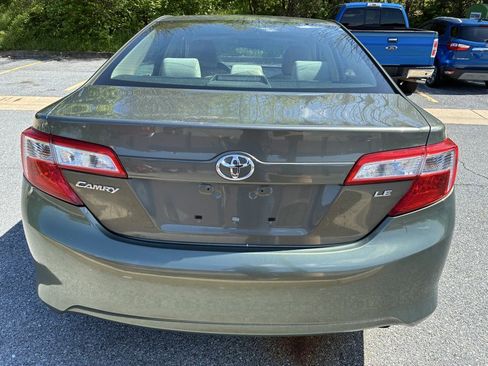 Used 2014 Toyota Camry LE FWD image 5