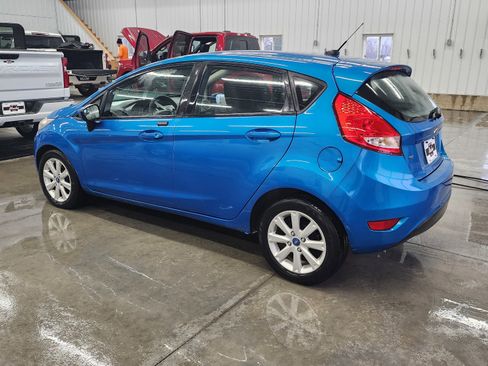 Used 2012 Ford Fiesta SE image 6