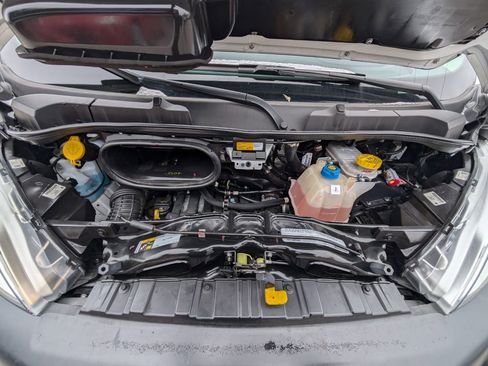 Used 2023 RAM ProMaster 3500 w/ Driver Convenience Group image 10