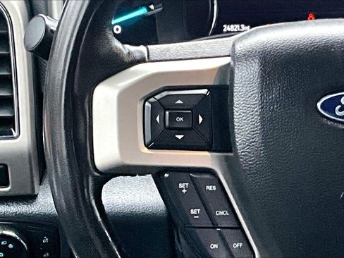 Certified 2022 Ford F350 Lariat w/ Lariat Ultimate Package AWD/4WD image 20