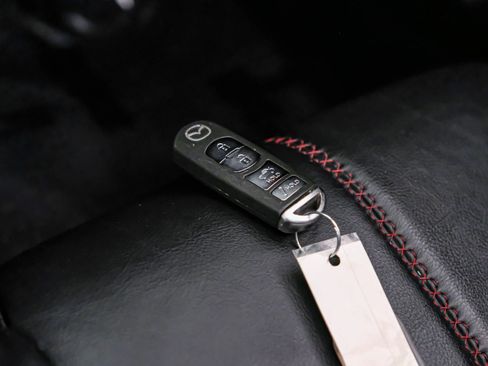 Used 2019 MAZDA MX-5 Miata RF Grand Touring image 51