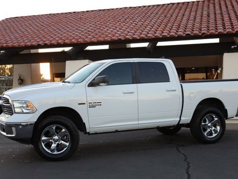 Used 2019 RAM 1500 Big Horn image 5