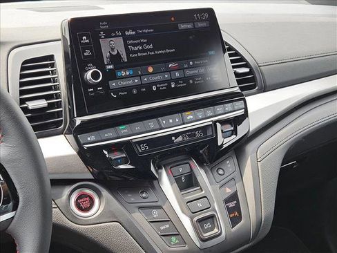 Used 2026 Honda Odyssey Sport-L image 13