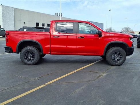 New 2026 Chevrolet Silverado 1500 ZR2 AWD/4WD image 2