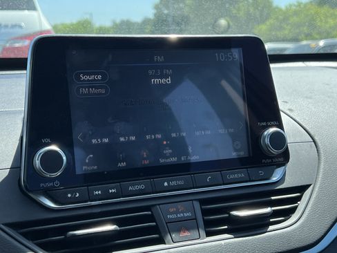 Used 2019 Nissan Altima 2.5 S image 24