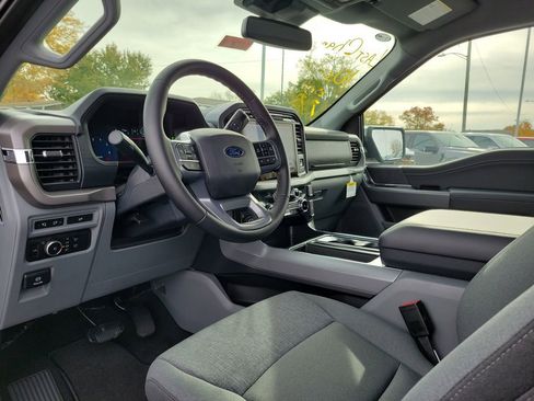 New 2024 Ford F150 XLT w/ Equipment Group 302A MID image 20