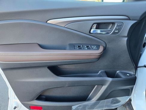 New 2026 Honda Ridgeline RTL image 17