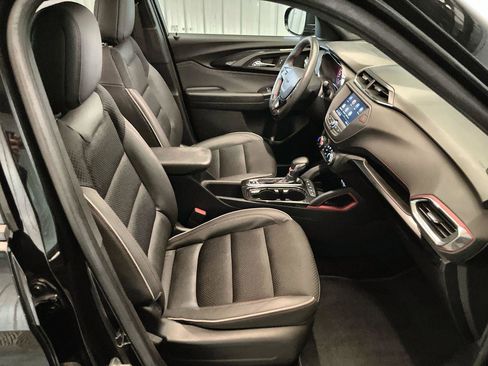 Used 2023 Chevrolet TrailBlazer RS image 25