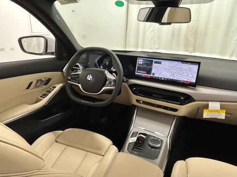 Used 2026 BMW 330i xDrive Sedan w/ Premium Package AWD/4WD image 10