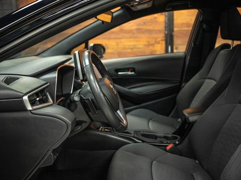 Used 2024 Toyota Corolla SE image 8