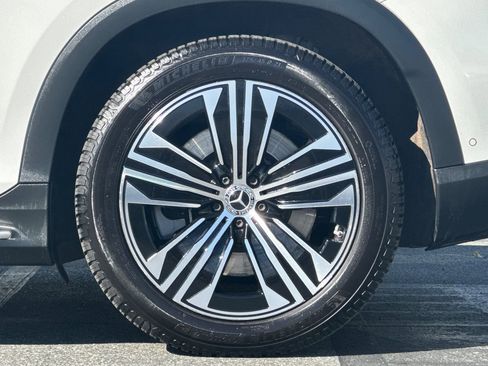 Used 2023 Mercedes-Benz EQS 450+ SUV image 34