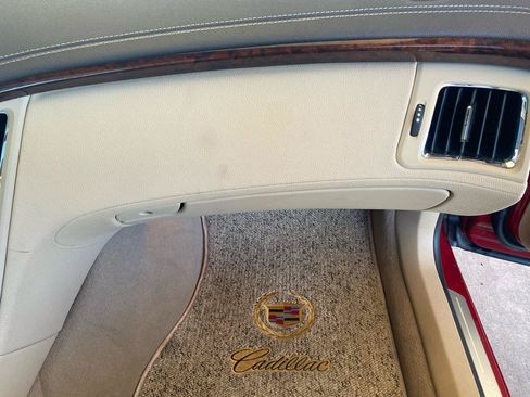 Used 2011 Cadillac CTS Premium RWD image 34