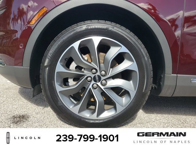 Certified 2022 Lincoln Nautilus Reserve AWD/4WD image 12