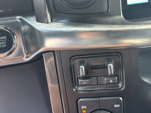 Used 2023 Ford F150 Lariat w/ Equipment Group 502A High AWD/4WD image 23