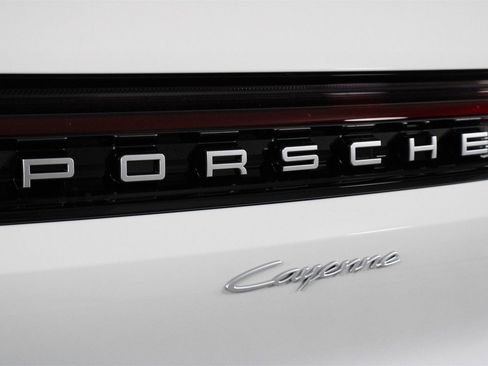 New 2026 Porsche Cayenne image 22