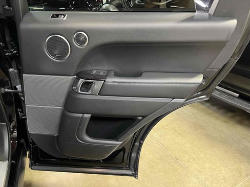 Used 2019 Land Rover Range Rover Sport HSE AWD/4WD image 72