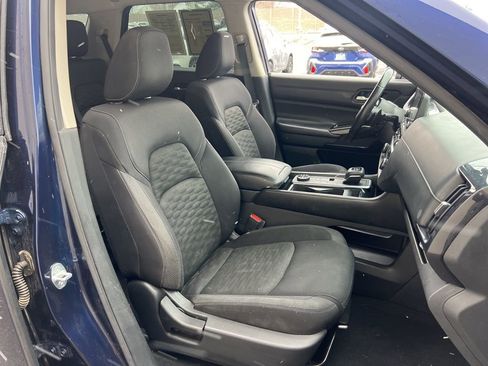 Used 2022 Nissan Pathfinder SV image 22