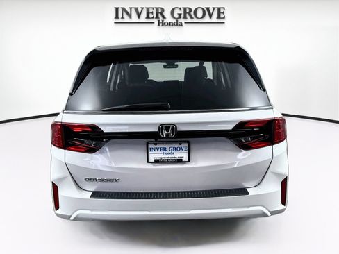 Certified 2025 Honda Odyssey EX-L image 6