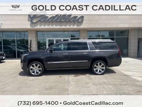 Used 2015 Cadillac Escalade ESV Premium AWD/4WD image 2