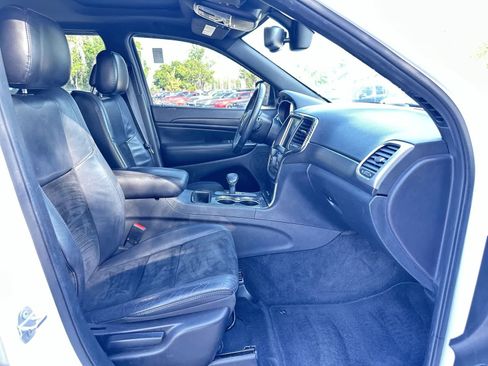 Used 2015 Jeep Grand Cherokee Altitude image 17