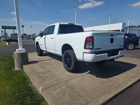 Used 2024 RAM 3500 Big Horn w/ Night Edition AWD/4WD image 4