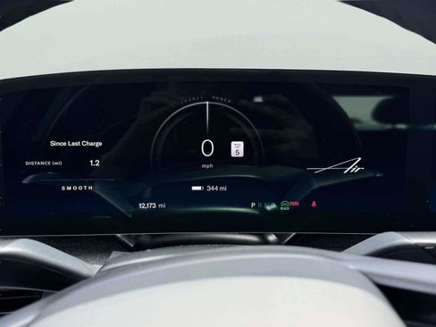 Used 2025 Lucid Air Pure RWD image 26