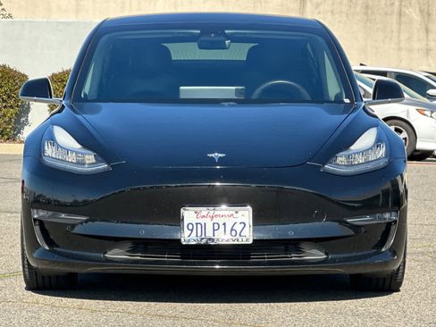 Used 2020 Tesla Model 3 Long Range image 10