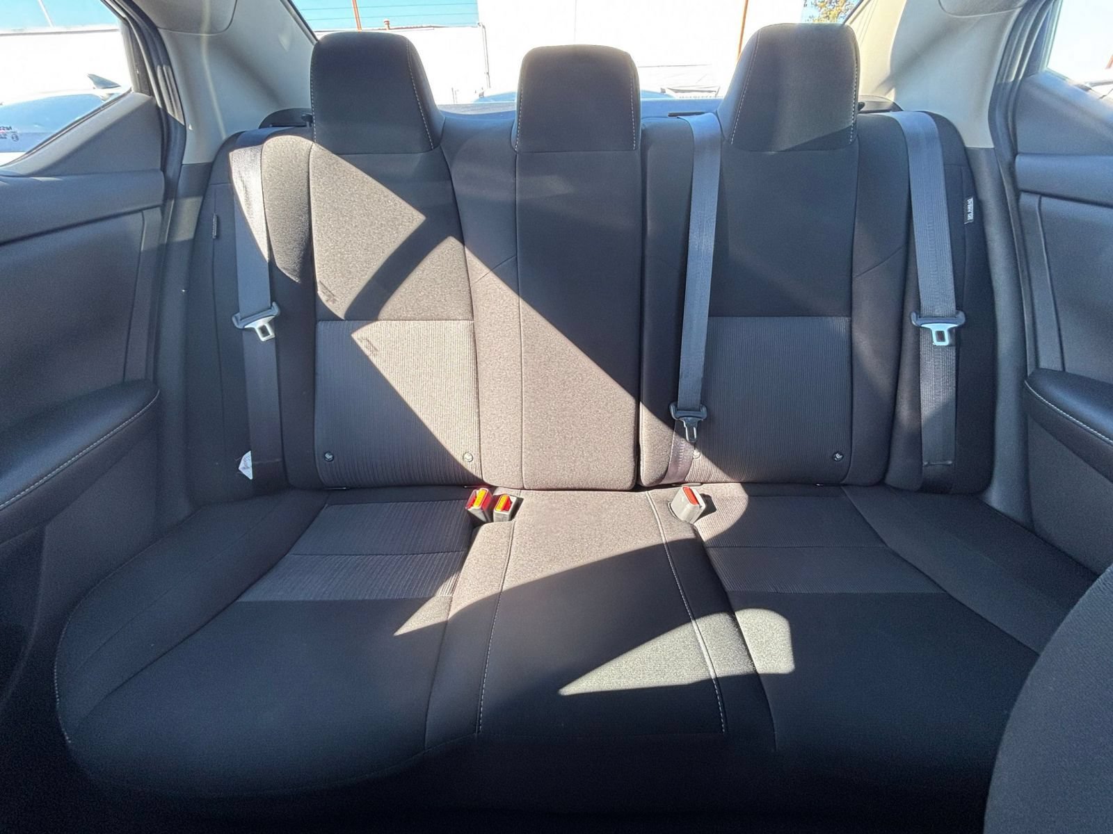 Used 2025 Nissan Sentra SV FWD image 35