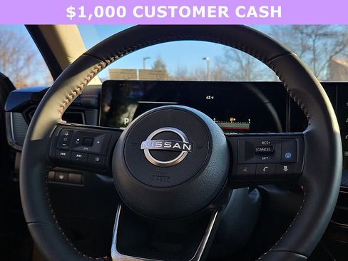 New 2026 Nissan Kicks SR AWD/4WD image 16