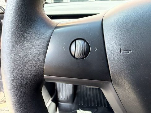 Used 2023 Tesla Model 3 Long Range AWD/4WD image 30