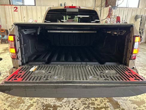 Used 2024 Nissan Frontier PRO-4X w/ Pro Premium Package AWD/4WD image 27