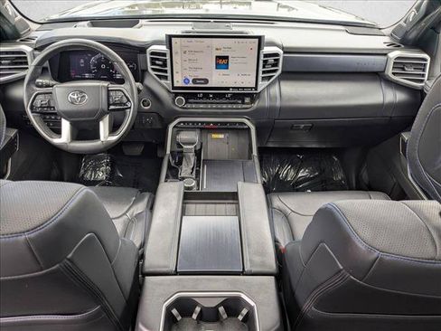 Used 2024 Toyota Tundra Platinum AWD/4WD image 16