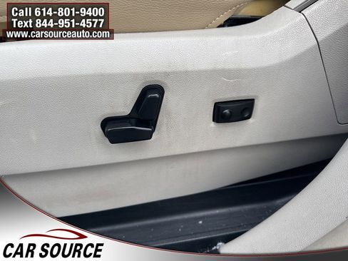 Used 2012 Chrysler Town & Country Touring w/ Entertainment Group #1 image 18