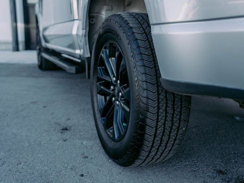 Used 2024 Ford F150 Lariat image 10